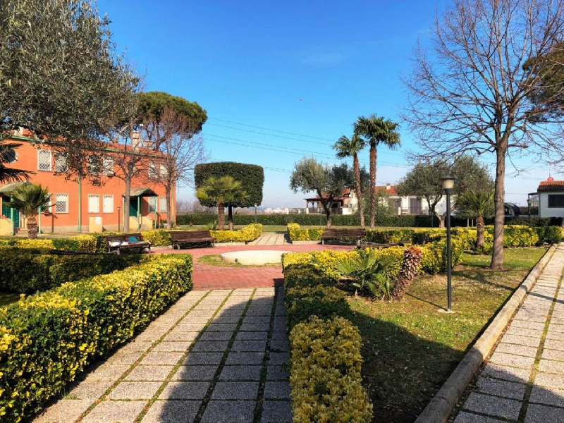 Appartamento ROMA vendita  COLLATINO (V MUN.) Via Andrea Noale, GFS CASE DI GABRIELE GRIECO