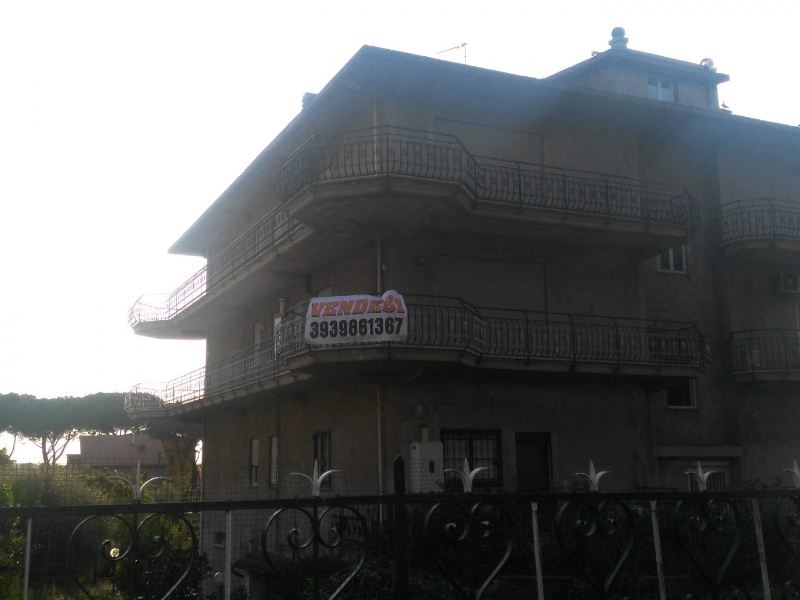 appartamento roma vendita  lunghezza (zona della viii mun.) gfs case di gabriele grieco