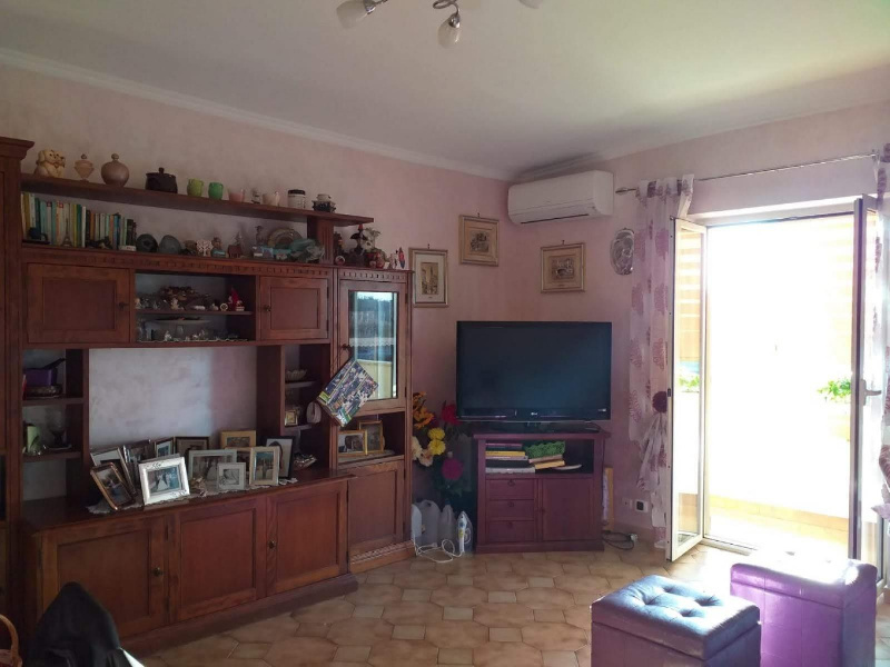 Appartamento ROMA vendita   Via almè, GFS CASE DI GABRIELE GRIECO