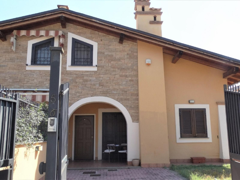 Villa Quadrifamiliare ROMA vendita  BORGHESIANA (ZONA DELLA VIII MUN.) Via Melissano, GFS CASE DI GABRIELE GRIECO