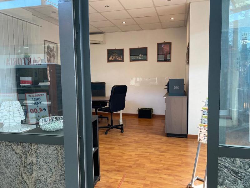 Negozio - Loc.Com. ROMA vendita  TALENTI Via Franco Sacchetti, GFS CASE DI GABRIELE GRIECO