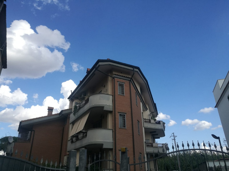  roma vendita quart:  gfs case di gabriele grieco