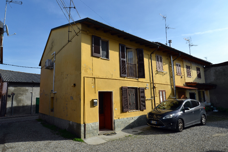 Villa Unifamiliare - Indipendente OSSAGO LODIGIANO vendita    Studio Fanfulla s.n.c.