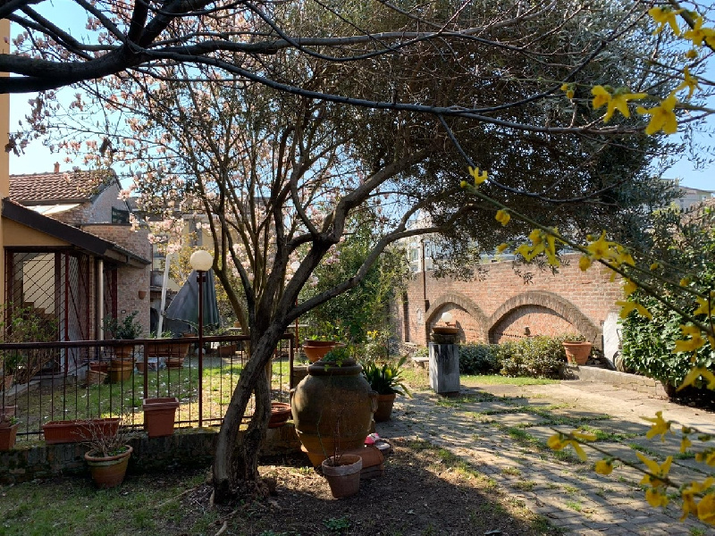 Villa Unifamiliare - Indipendente LODI vendita   Viale PIACENZA Studio Fanfulla s.n.c.