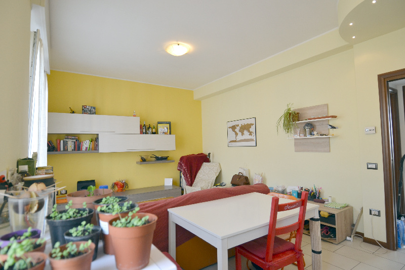 Appartamento LODI vendita   Viale MASSENA Studio Fanfulla s.n.c.