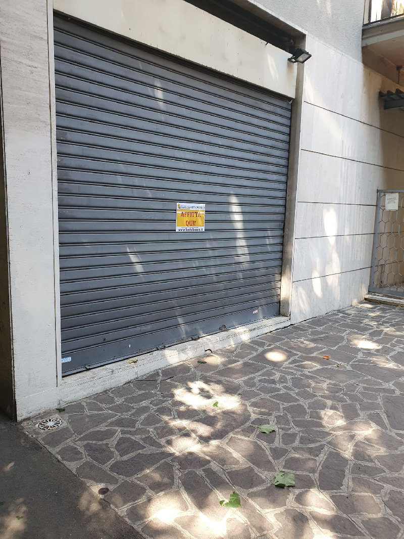 Negozio - Loc.Com. LODI affitto   Corso MAZZINI,63 Studio Fanfulla s.n.c.