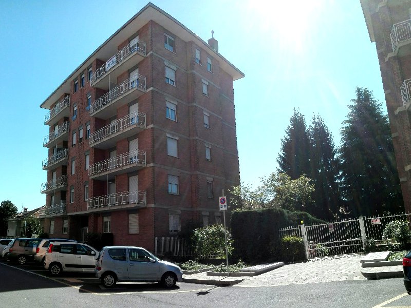 Appartamento BIELLA vendita   Via Perotti BBIMMOBILIARE