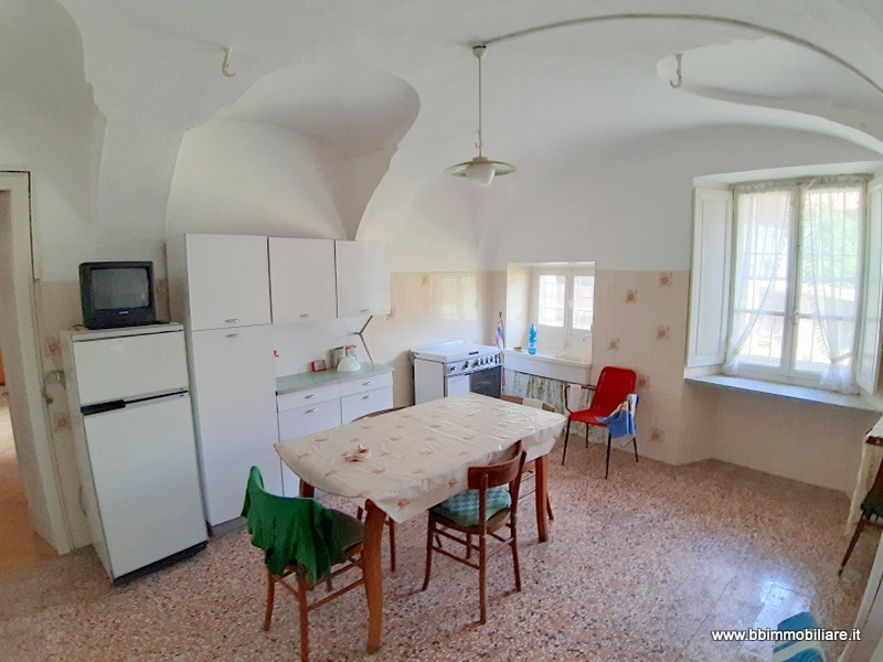 Villa Unifamiliare - Indipendente VIVERONE vendita    BBIMMOBILIARE