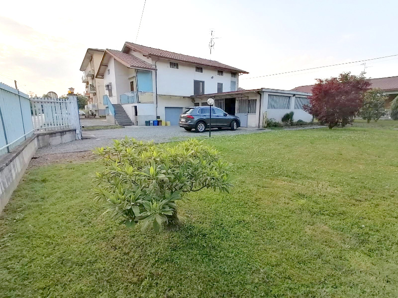 Villa Unifamiliare - Indipendente SALUSSOLA vendita   Via mafferia BBIMMOBILIARE