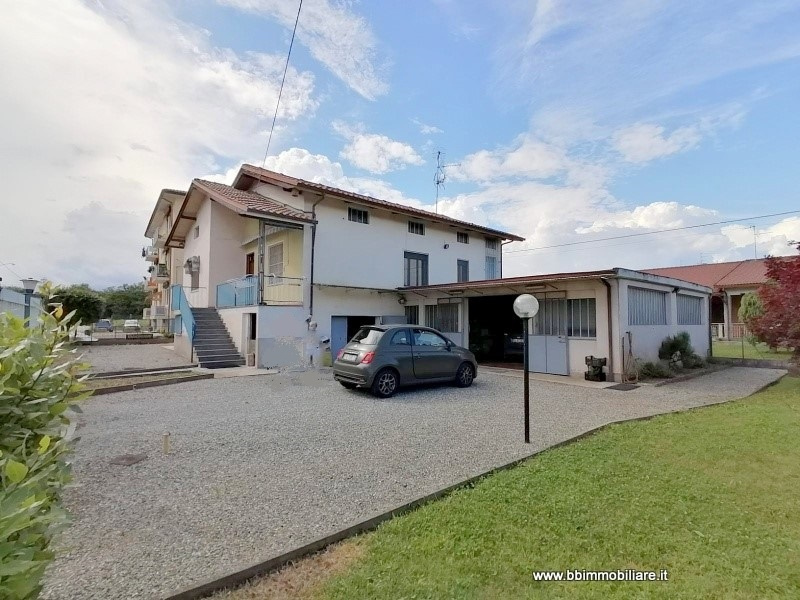 Villa Unifamiliare - Indipendente SALUSSOLA vendita   Via mafferia BBIMMOBILIARE