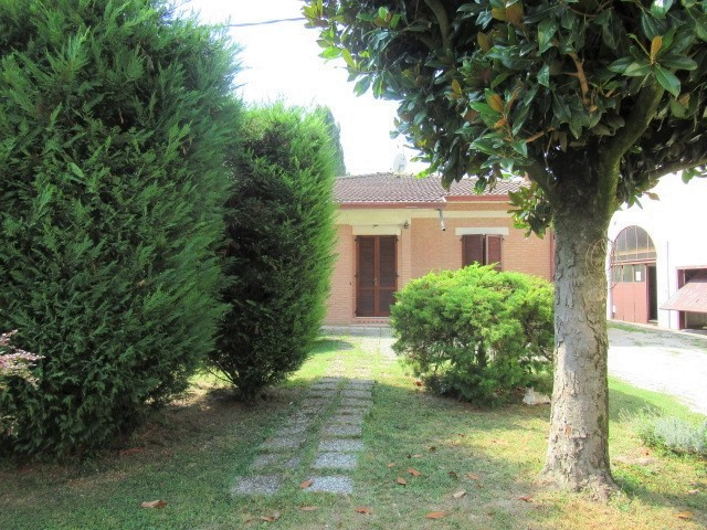 rustico - cascina sermide vendita  moglia  giovetti vanessa