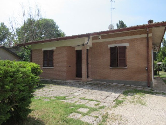 Rustico - Cascina SERMIDE vendita  Moglia  GIOVETTI VANESSA