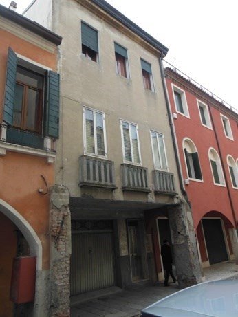 Villa Unifamiliare - Indipendente PADOVA vendita  CENTRO Via Savonarola Sfera agenzia immobiliare
