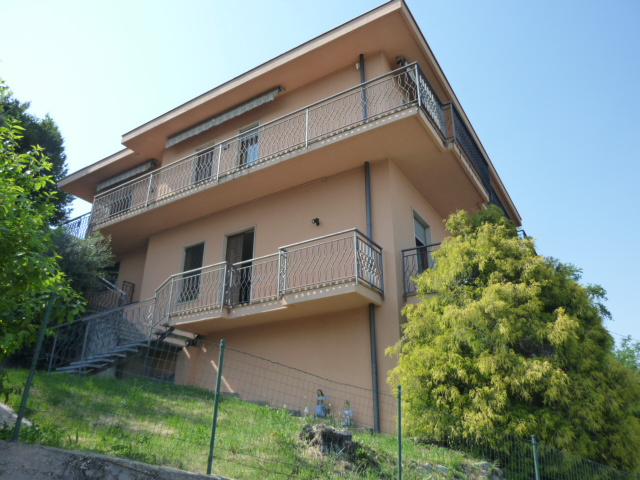 Villa JERAGO CON ORAGO vendita   Viale Varesina SOLUZIONE CASA SAS