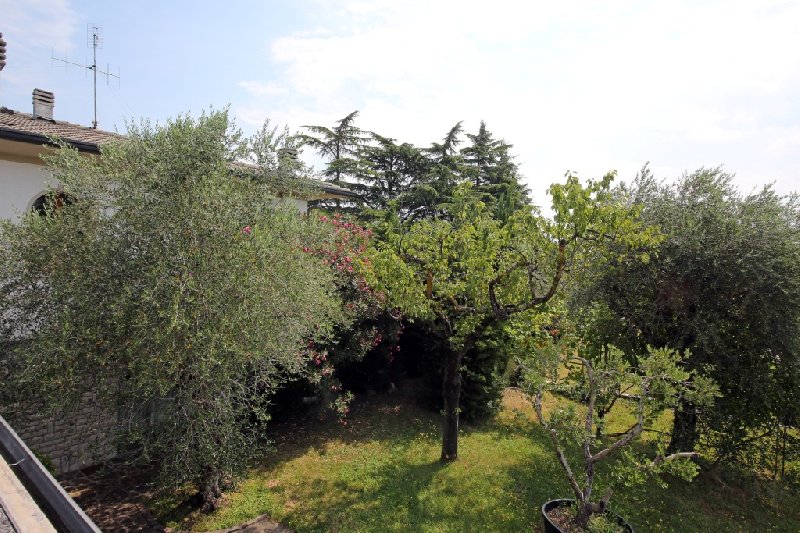 Villa SAN FELICE DEL BENACO vendita  Portese Via Benaco, IMMOBILIARE ZANAGLIO di Zanaglio Enzo