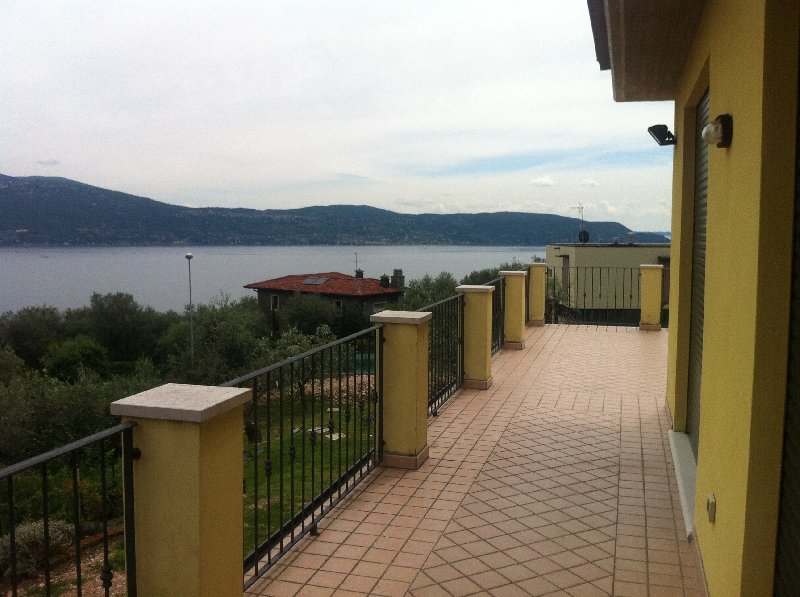 Villa TOSCOLANO-MADERNO vendita  Gaino Viale , IMMOBILIARE ZANAGLIO di Zanaglio Enzo