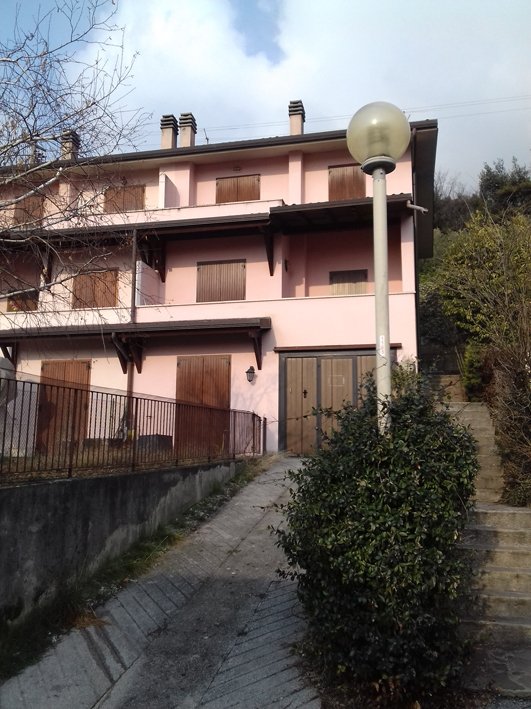 Villa Affiancata - Schiera TOSCOLANO-MADERNO vendita  Gaino Via Paolo Veronese, IMMOBILIARE ZANAGLIO di Zanaglio Enzo