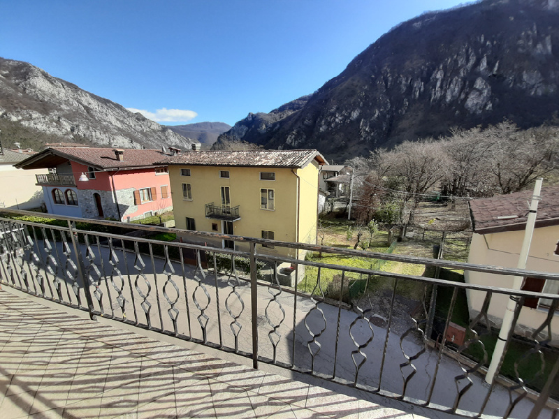 Stabile intero - Palazzo VOBARNO vendita  Carpeneda Via Comunale,54 IMMOBILIARE ZANAGLIO di Zanaglio Enzo