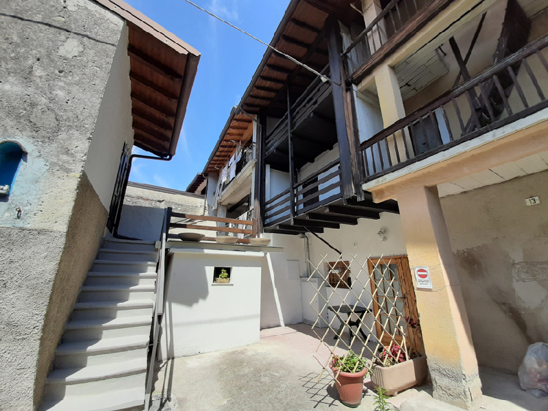 Villa Unifamiliare - Indipendente SAN FELICE DEL BENACO affitto  Portese Via X Giornate,11 IMMOBILIARE ZANAGLIO di Zanaglio Enzo