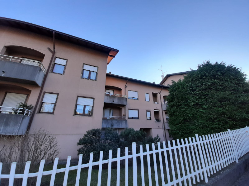  carnago vendita quart:  soluzione casa sas