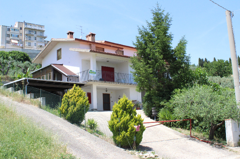  monteodorisio vendita quart:  chiara-immobiliare-di-italinagraziella-talucci