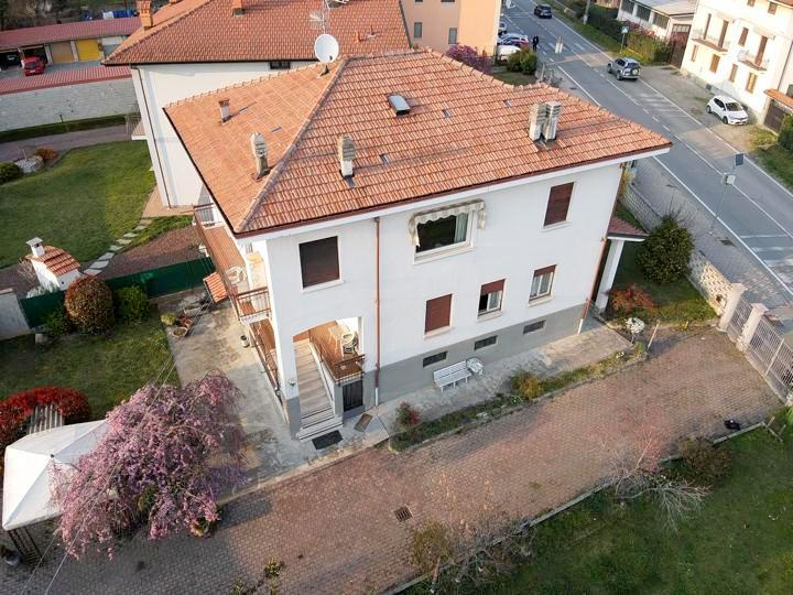 Casa Indipendente in vendita, Camburzano