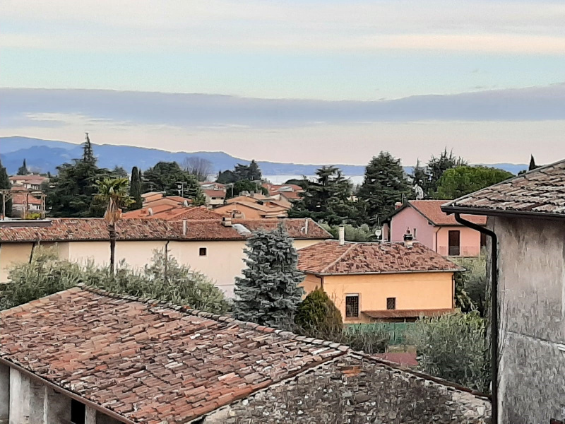 Rustico in vendita a San Felice Del Benaco (BS)