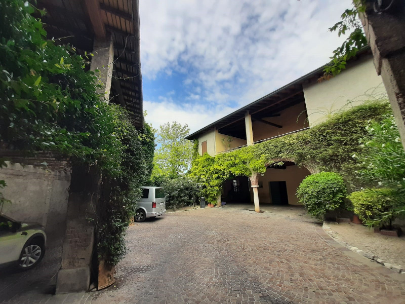 Casa indipendente in vendita a Raffa, Puegnago Del Garda (BS)